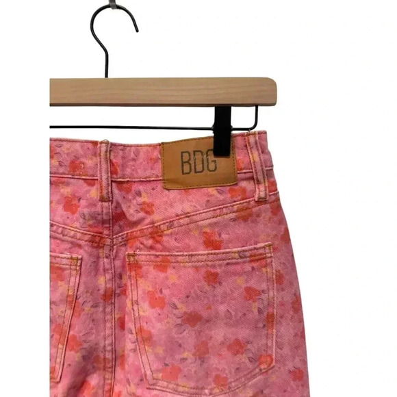 BDG Urban‎ Outfitters Pink Floral High Rise Flare Jeans Size 25 - Picture 3 of 4